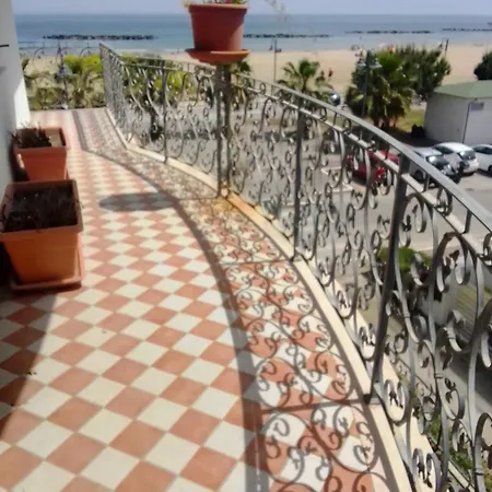 Vacanze Fronte Mare A Roseto Degli Abruzzi! Apartment
