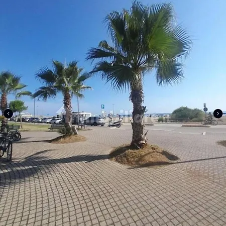 Apartment Vacanze Fronte Mare A Roseto Degli Abruzzi!