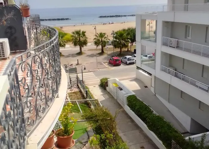 Appartamenti vacanze fronte mare a Roseto degli Abruzzi! * Roseto Degli Abruzzi